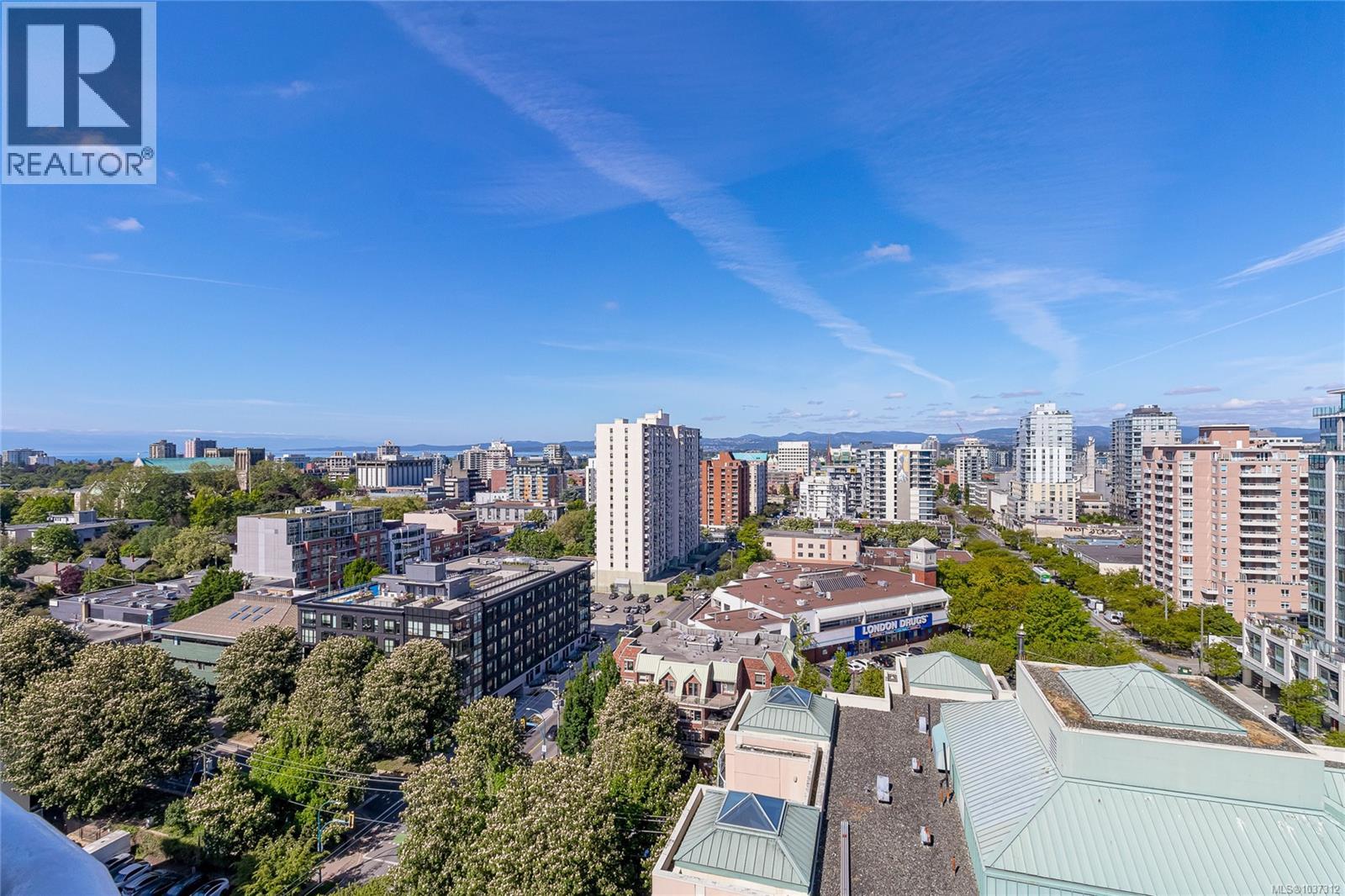 1702 1020 View Street, Victoria