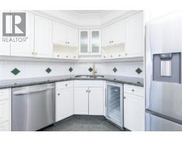 Den - 1702 1020 View St, Victoria, BC V8V4Y4 Photo 12