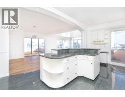 Laundry room - 1702 1020 View St, Victoria, BC V8V4Y4 Photo 14