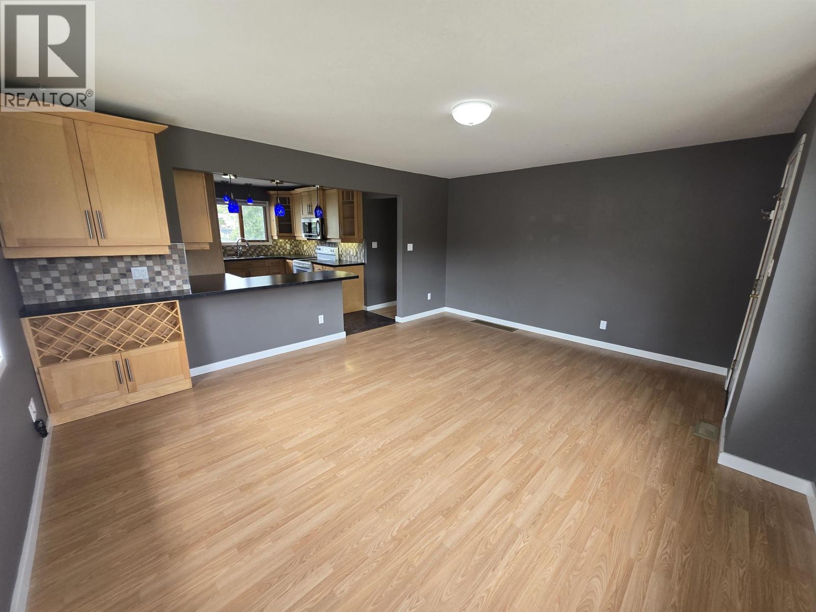349 GARDNER STREET - 9