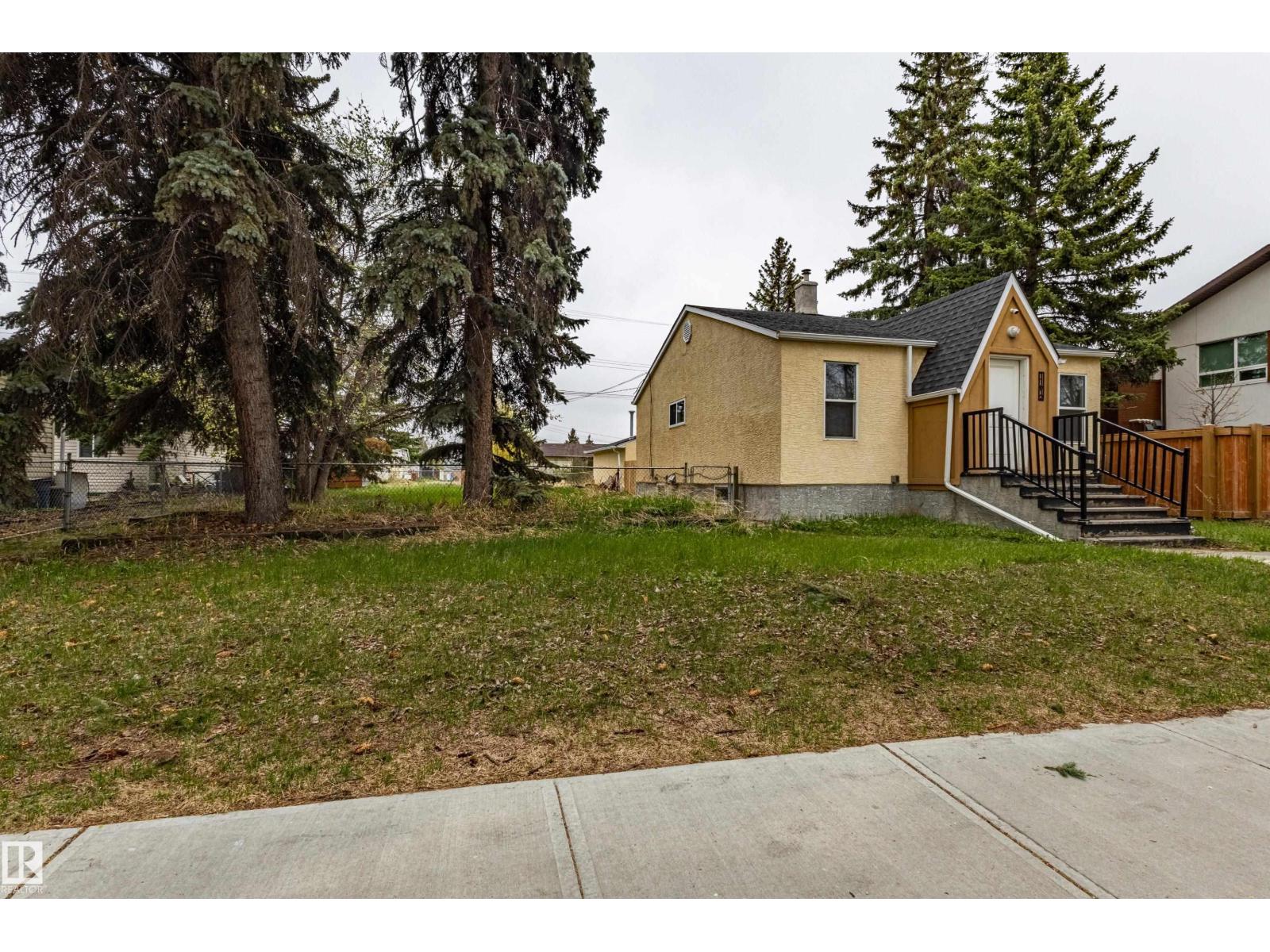 11612 130 AV NW - 33
