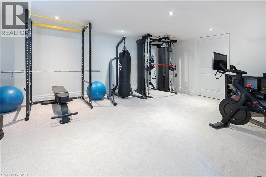 400 HAMILTON Drive - 27