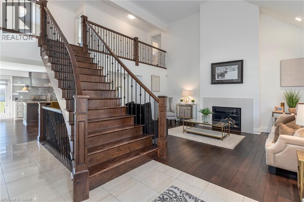 400 HAMILTON Drive - 5