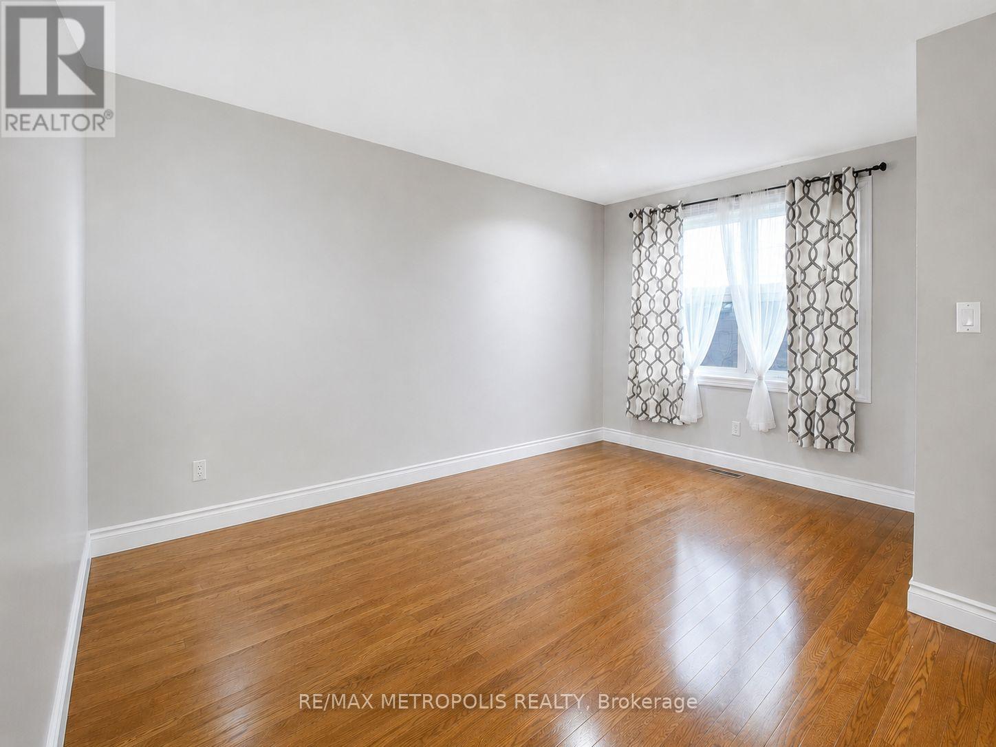 1098 CEDAR STREET - 20