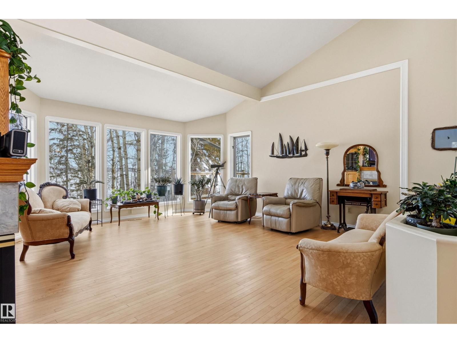 #16 53004 RGE ROAD 54A - 12