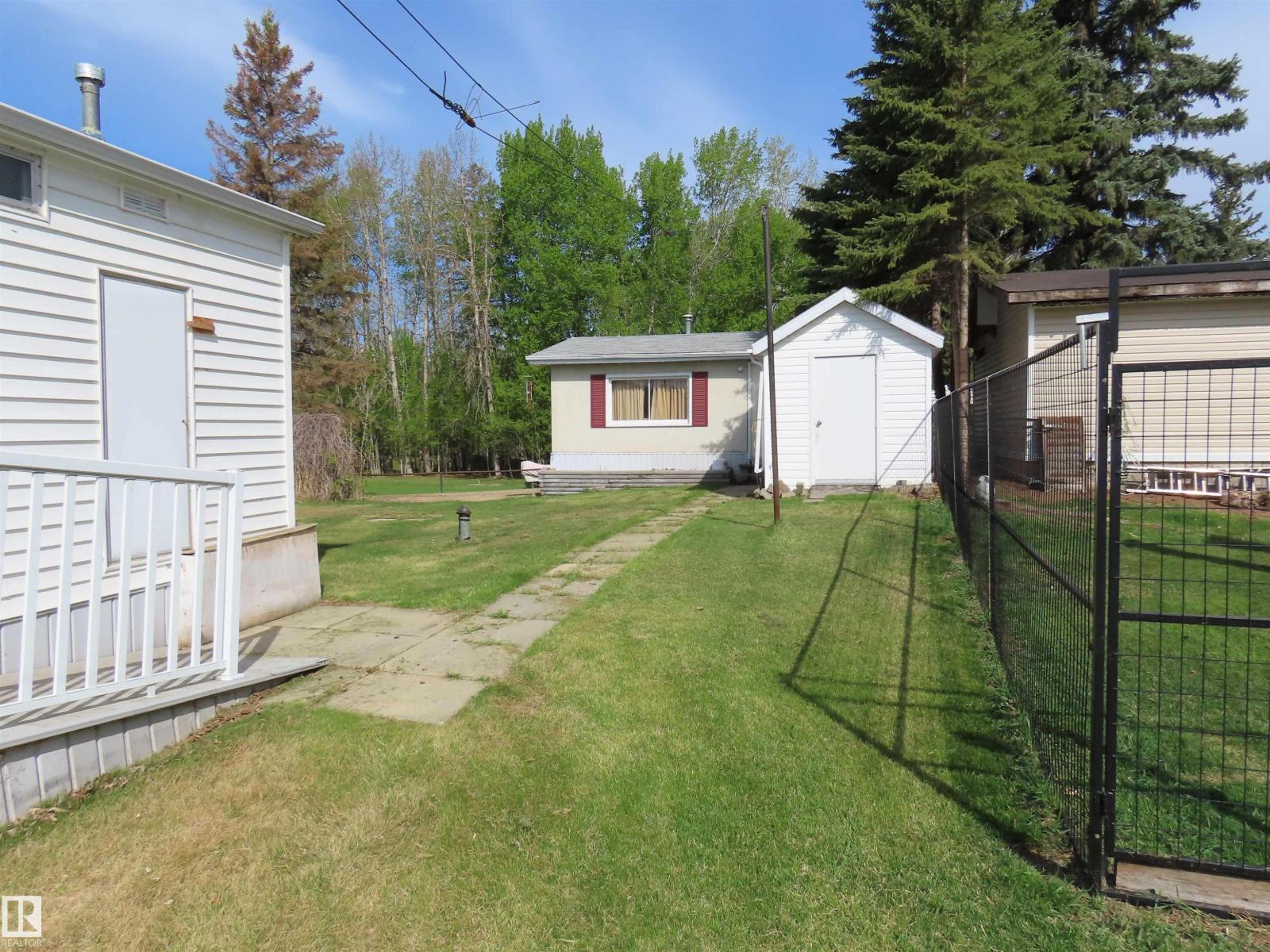 98 Lakeview DR - photo 5