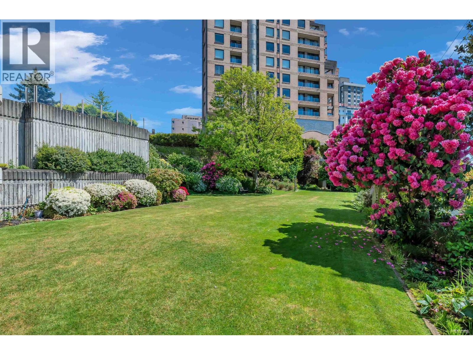 903 2280 BELLEVUE AVENUE, West Vancouver