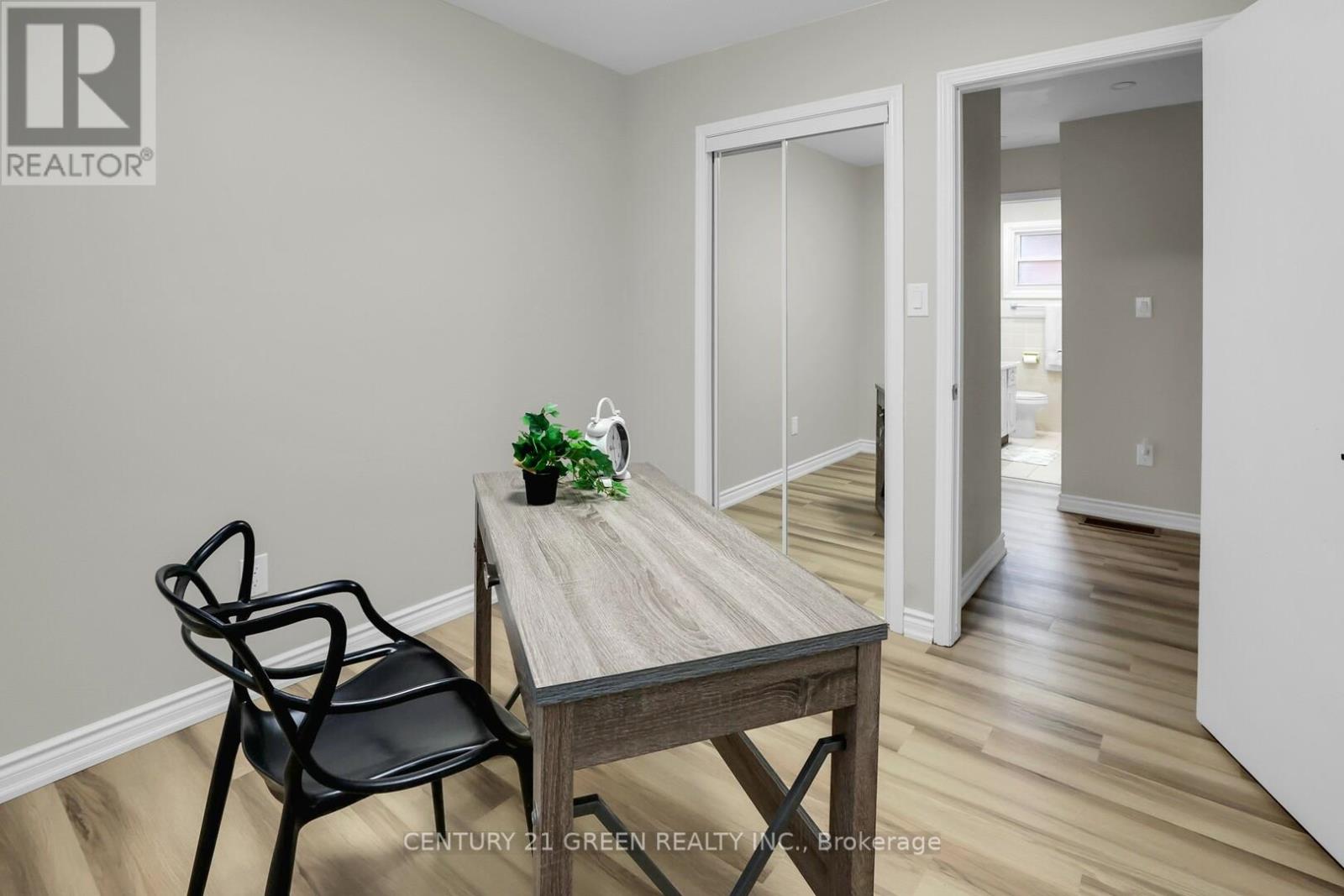 7812 BADGER ROAD - 15