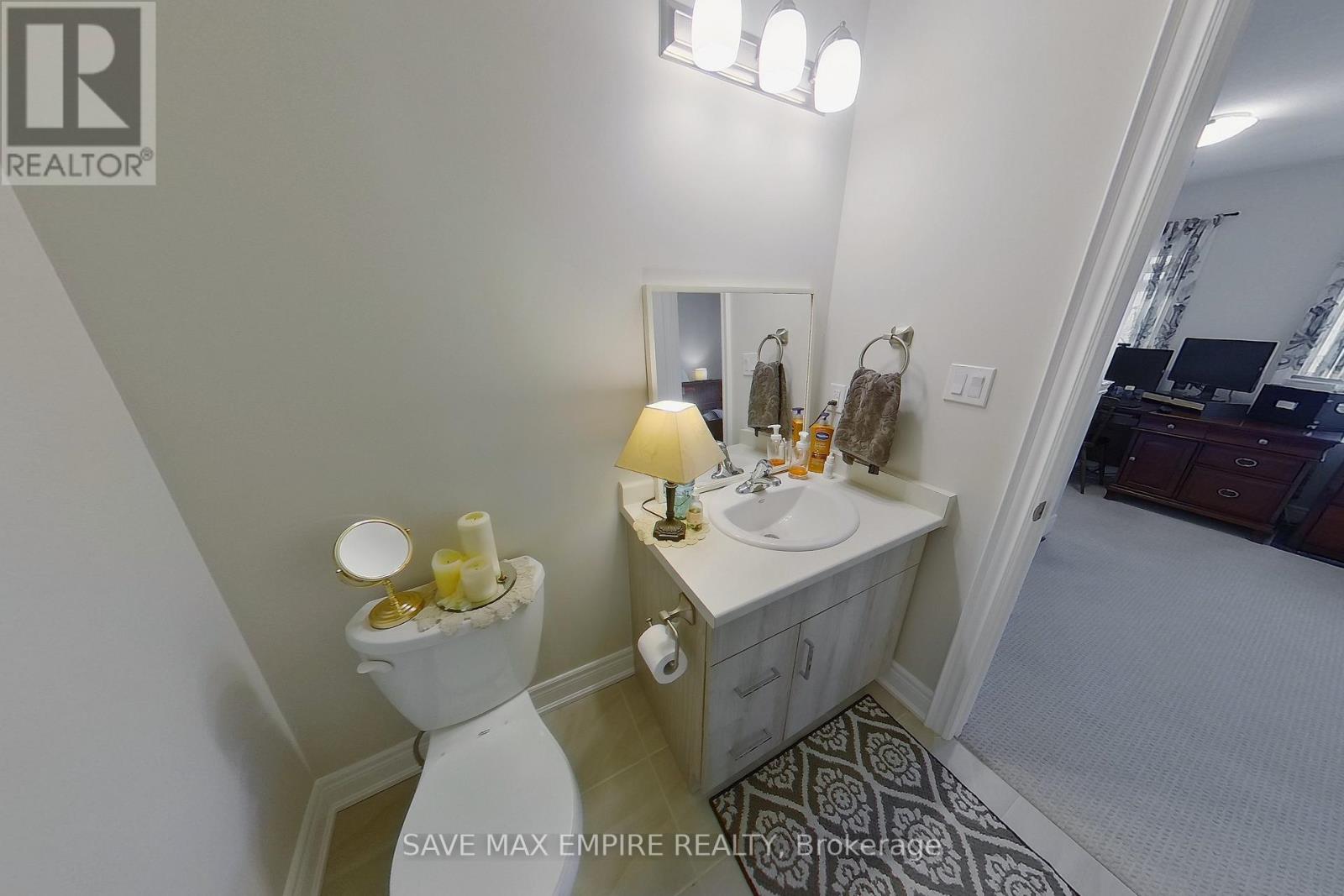 435 WILLIAMS CRESCENT - 26