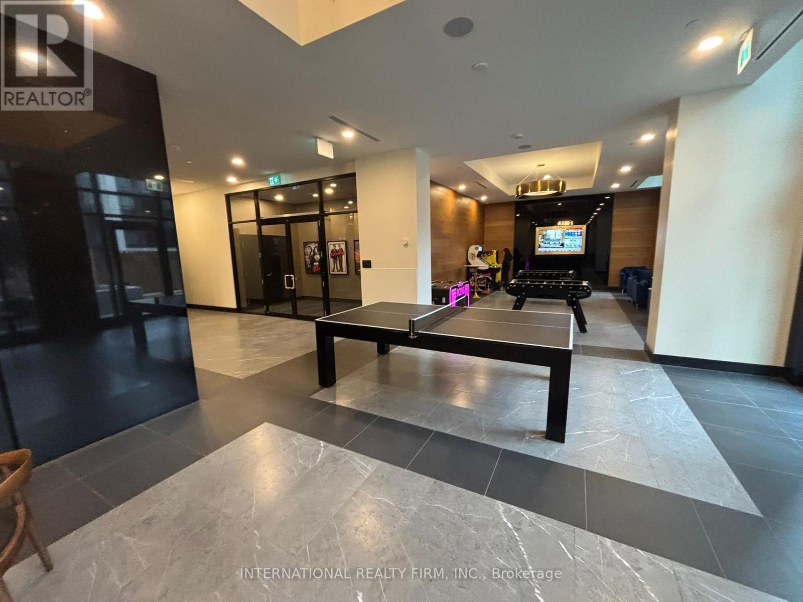 #1925 145 COLUMBIA STREET W - 7