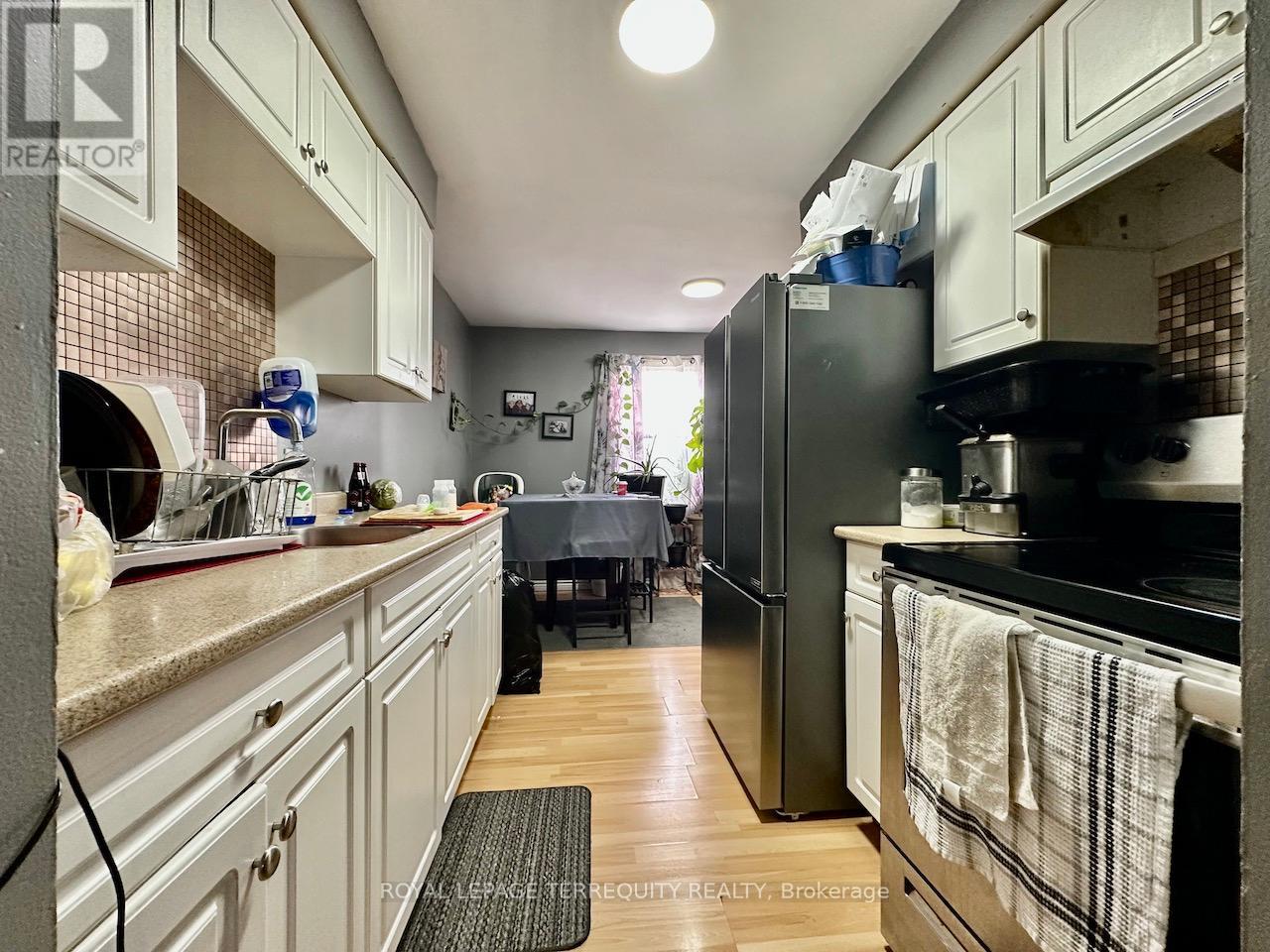 12 ORCHARD PLACE - 8