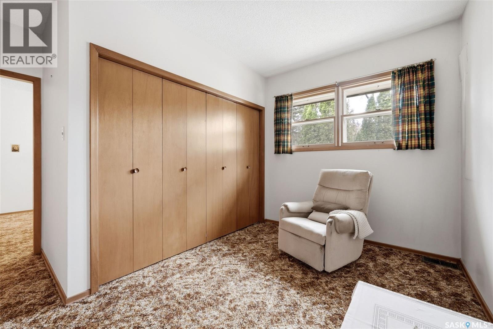 203 Angus CRESCENT - 33