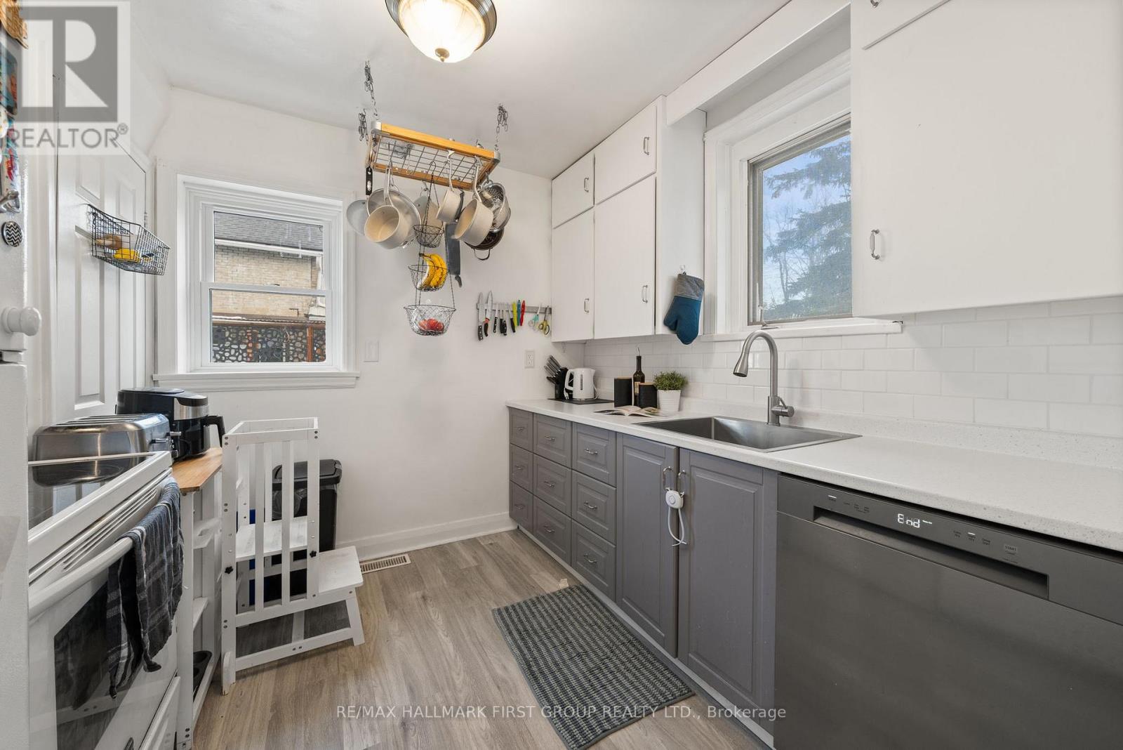 93 JOHN STREET - 7