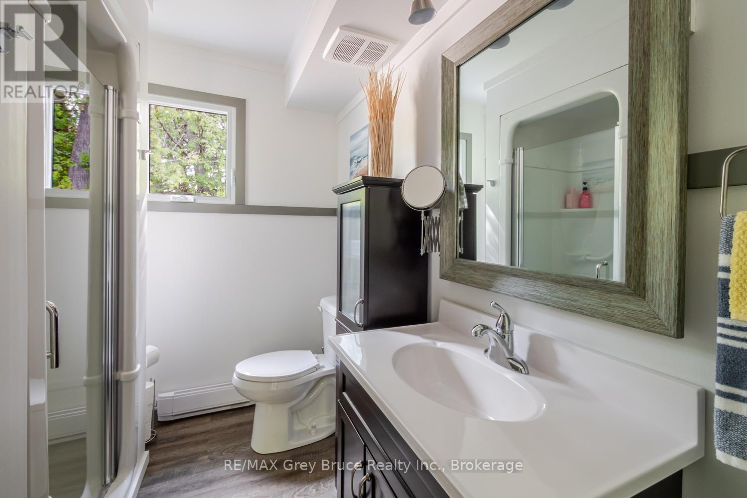 188 BAY STREET - 29