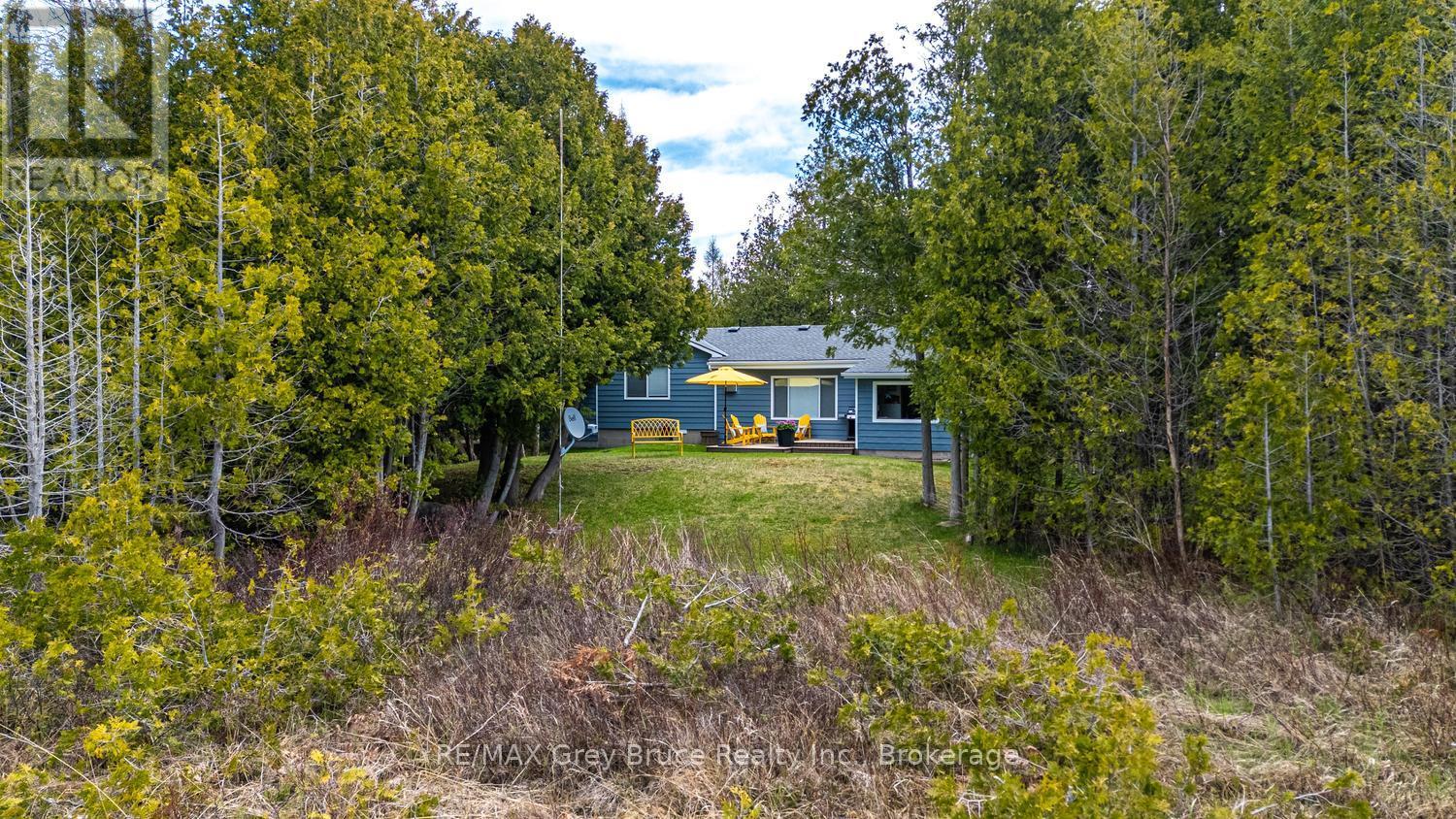 188 BAY STREET - 42