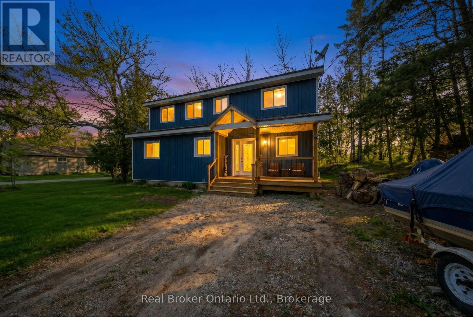 135 CAMP LANE - 1