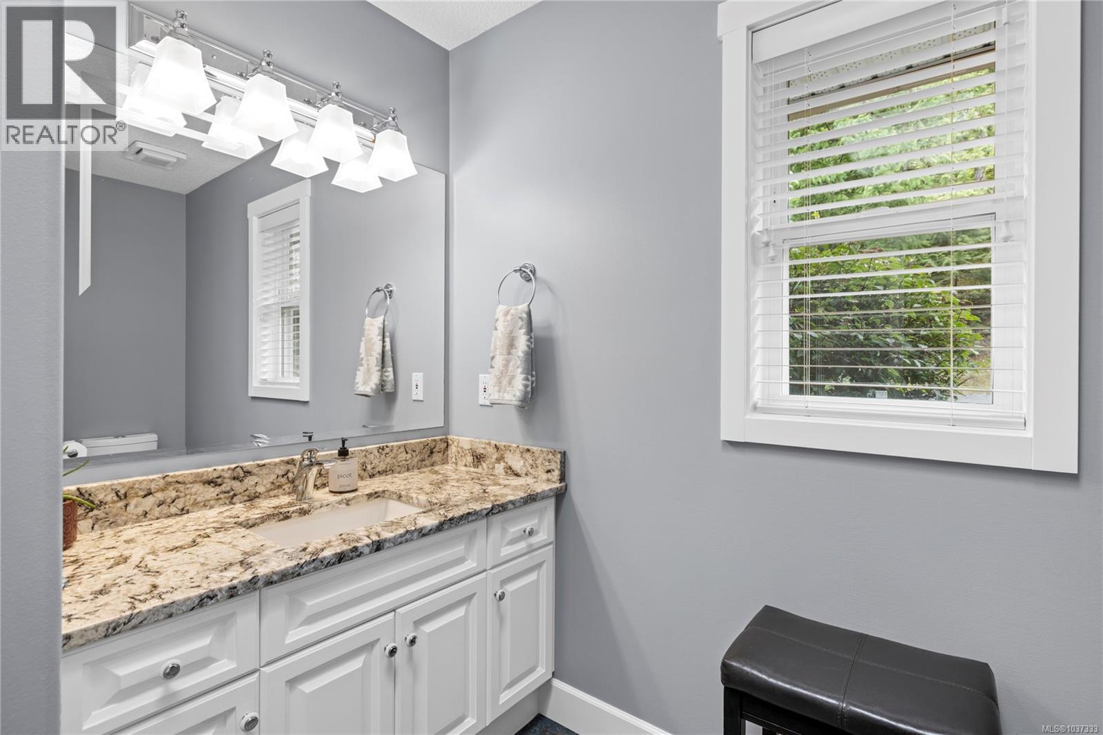 6645 Elm Rd - 38