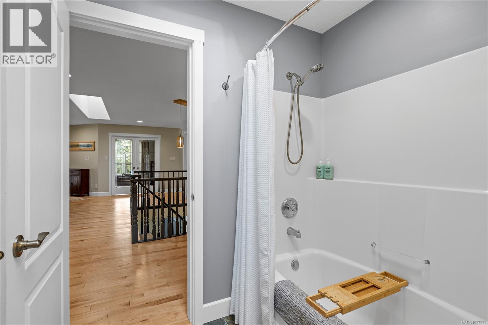 6645 Elm Rd - 39