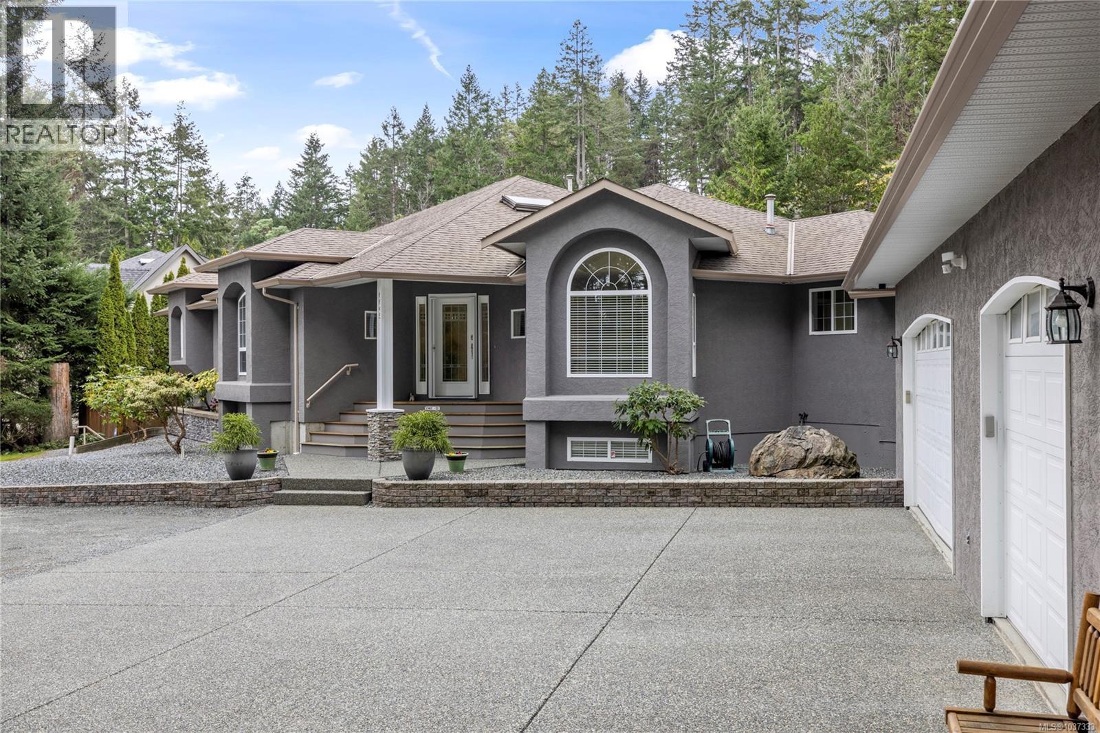 6645 Elm Rd - 5