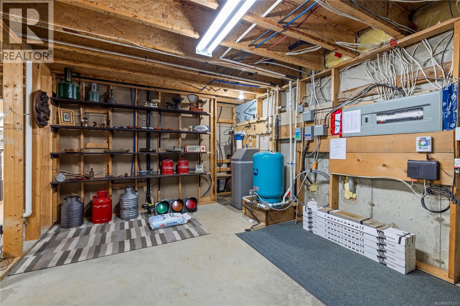 6645 Elm Rd - 52