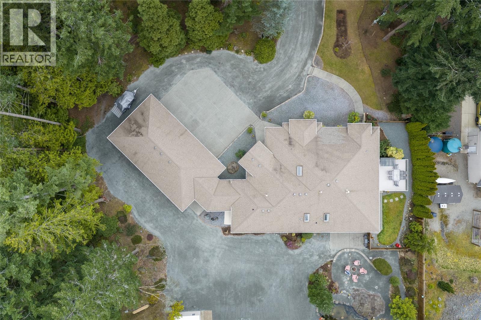 6645 Elm Rd - 74