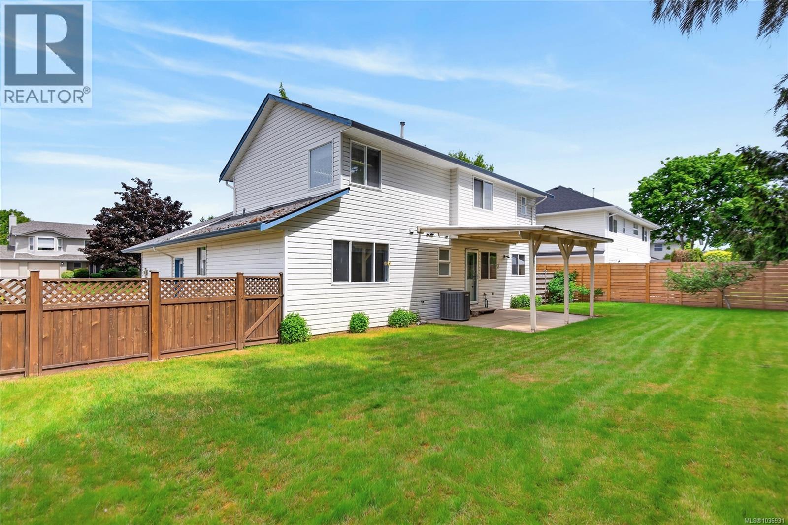1353 Ocean View Ave - 24