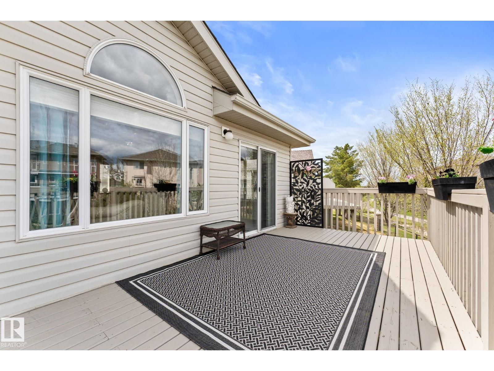 #6 10848 8 AV SW - 45