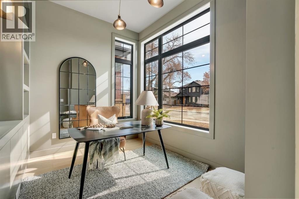 2034 49 Avenue SW - 4