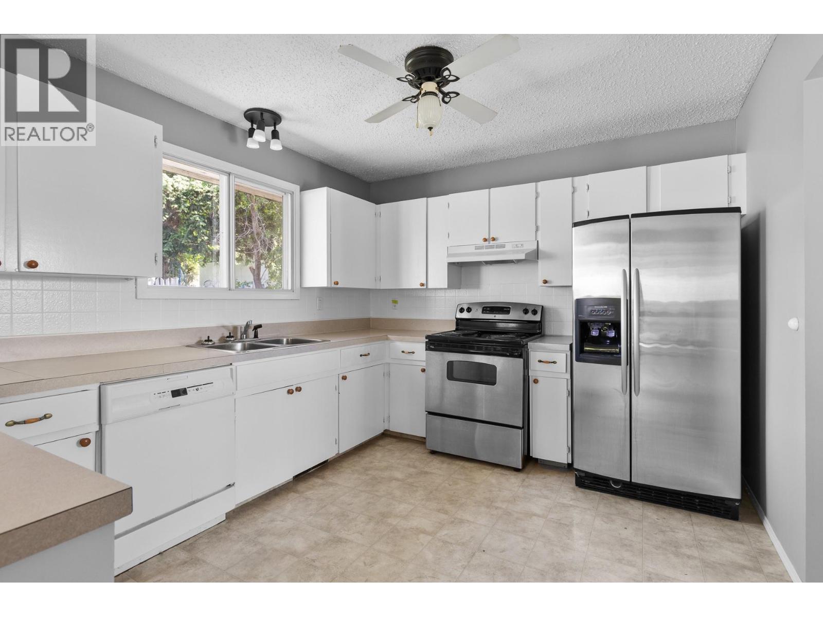 928 Stevenson Road - 11