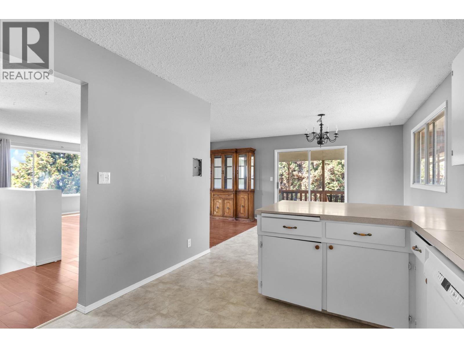 928 Stevenson Road - 13
