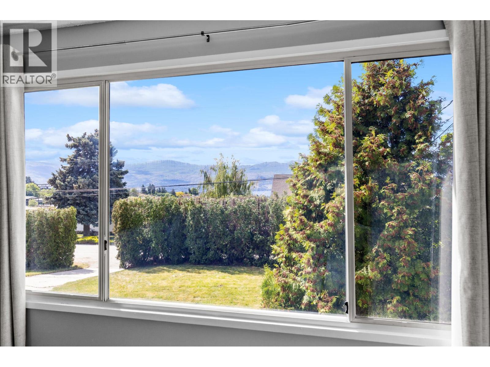 928 Stevenson Road - 8