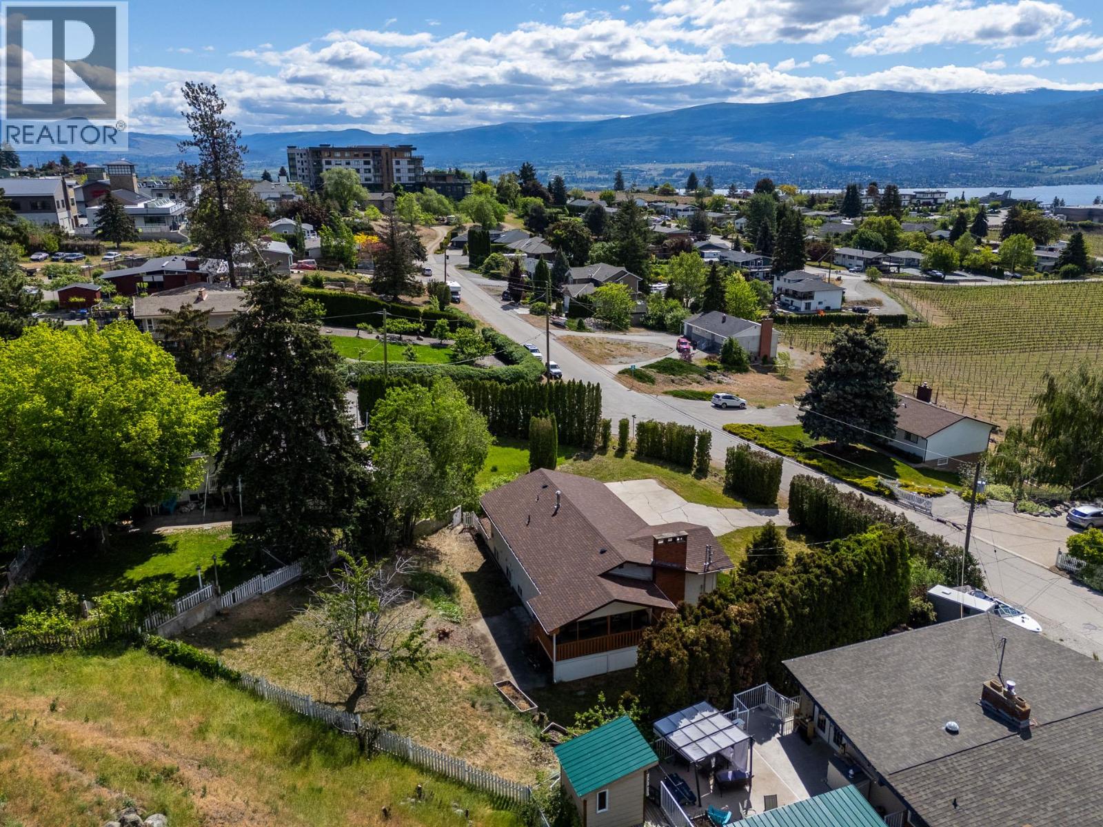 928 Stevenson Road - 47