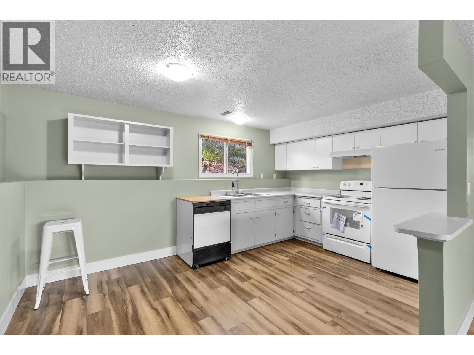 928 Stevenson Road - 24