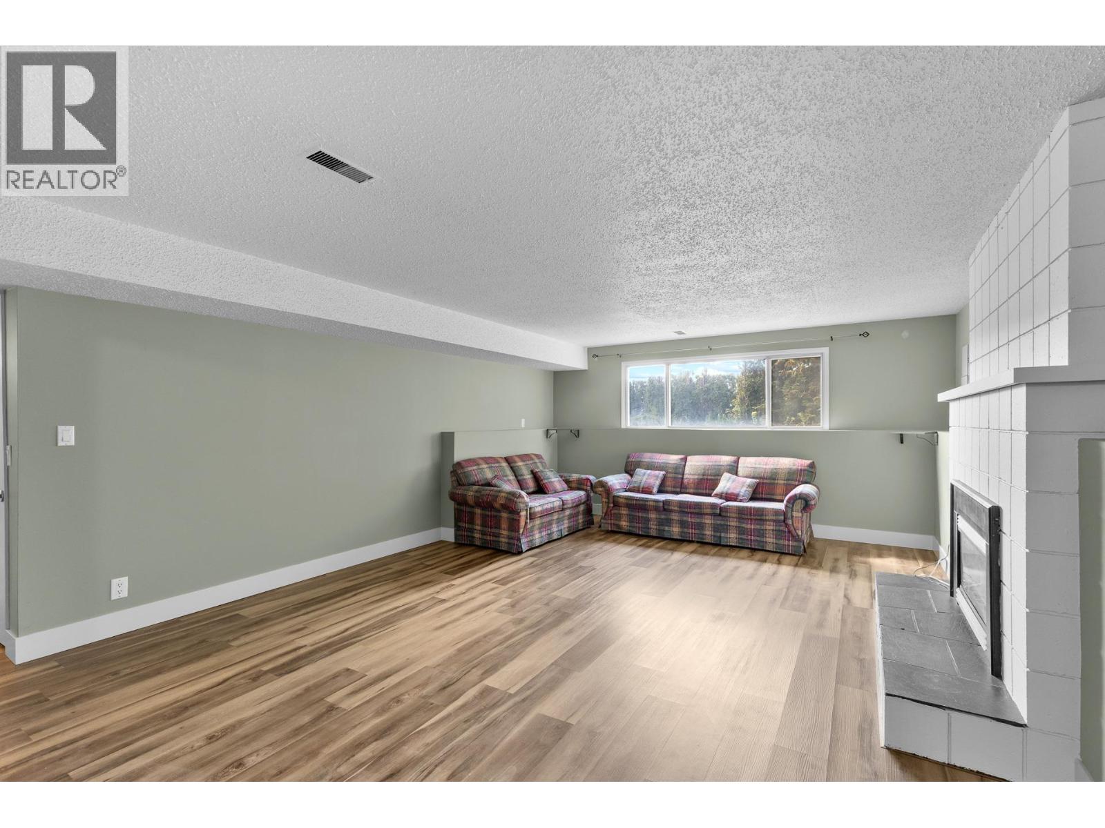 928 Stevenson Road - 27