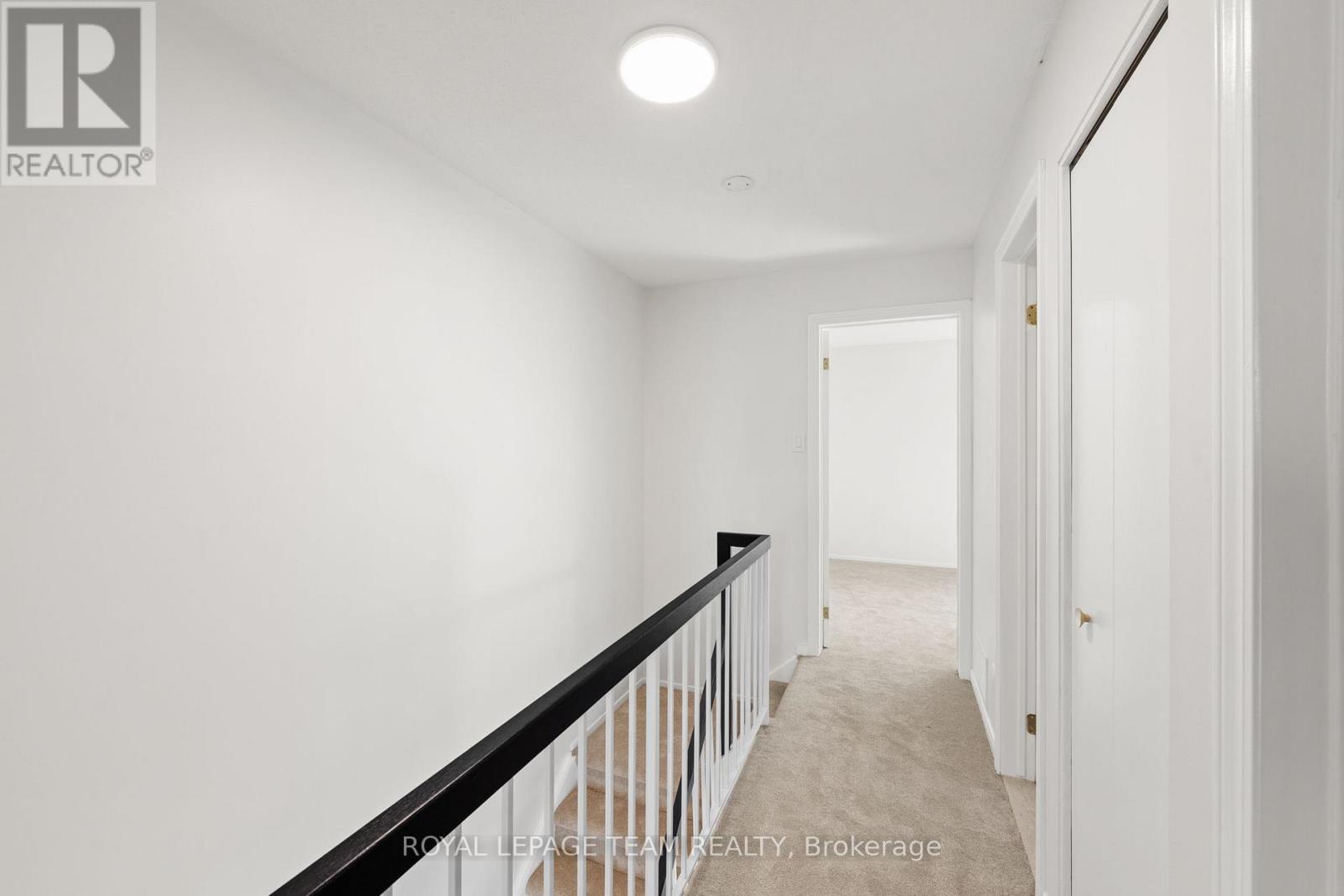 93 HEWITT WAY - 20