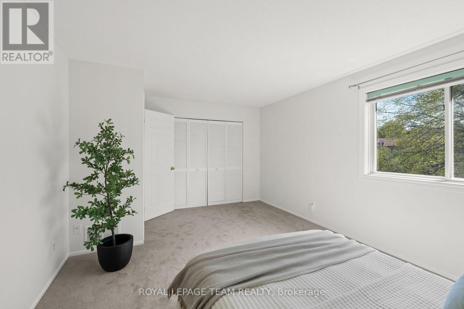 93 HEWITT WAY - 22
