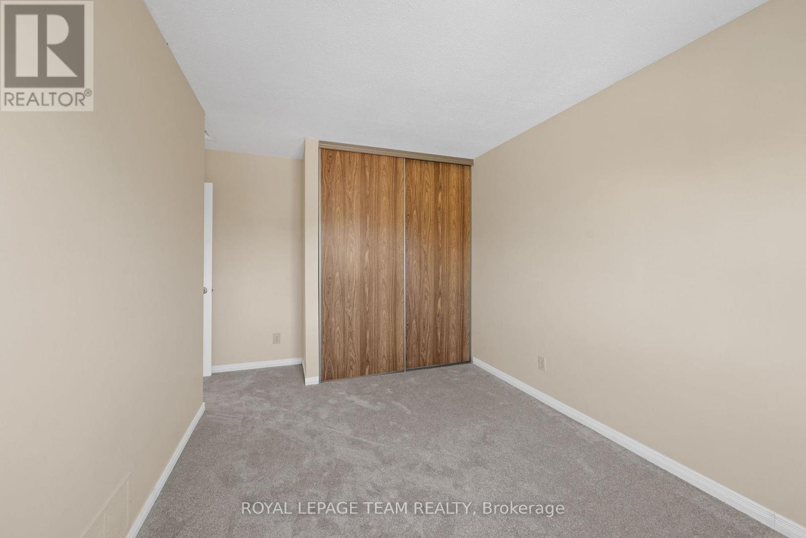 93 HEWITT WAY - 27