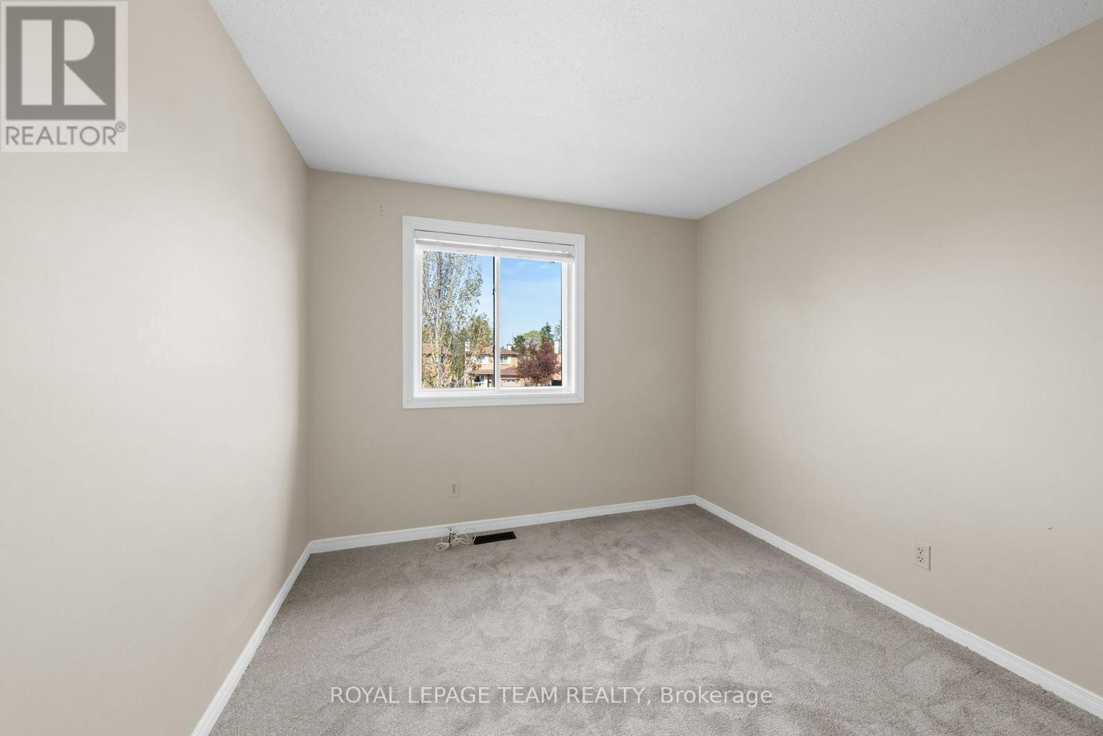 93 HEWITT WAY - 28