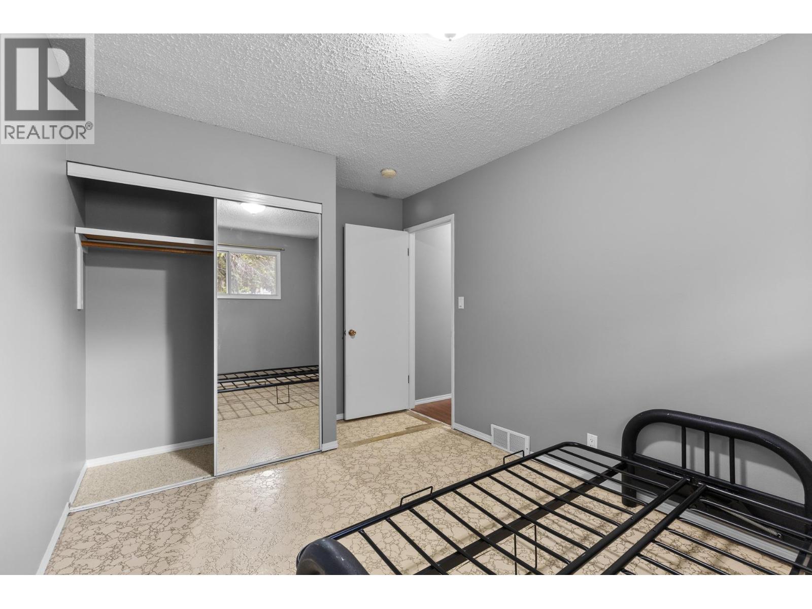 928 Stevenson Road - 20