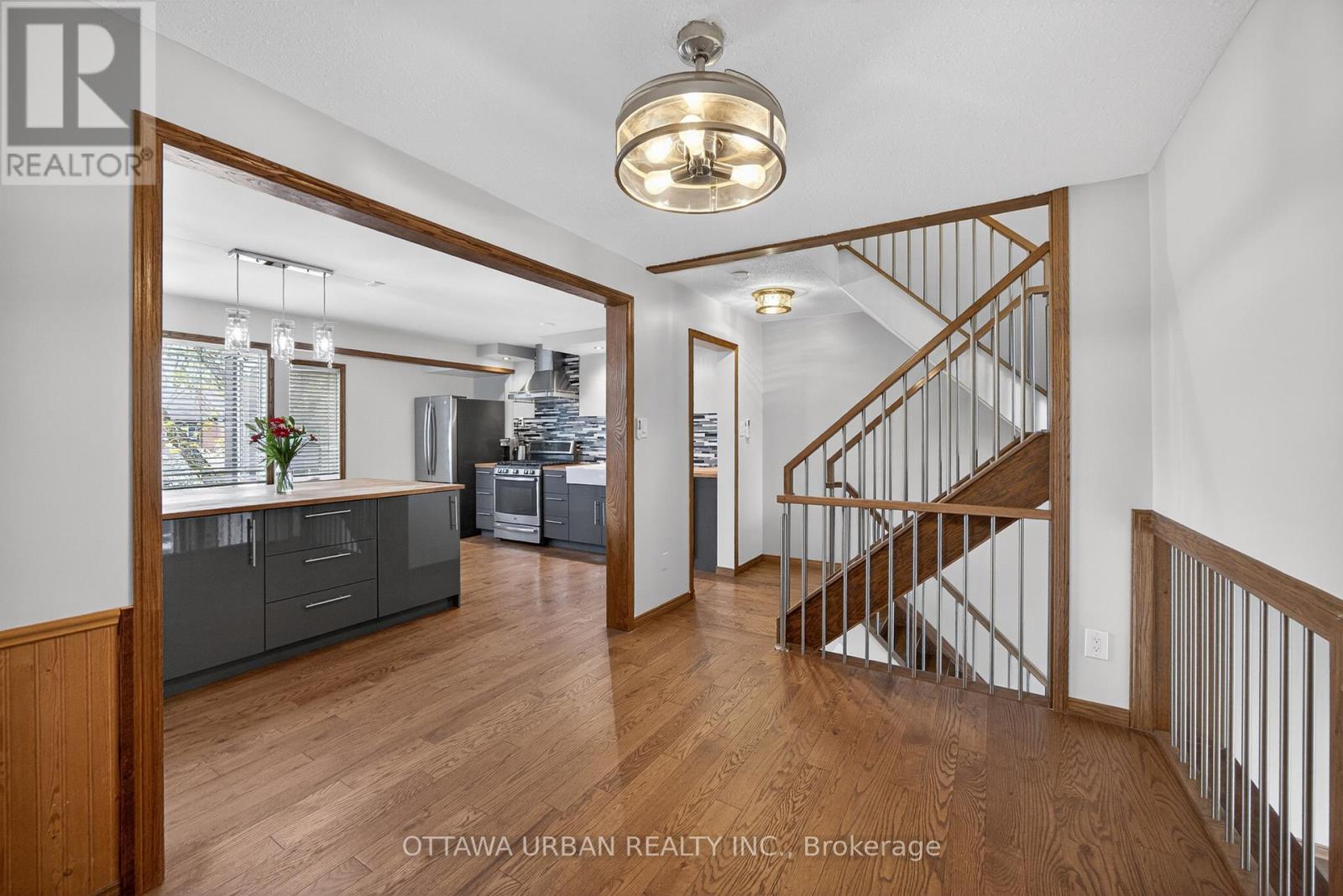 46 REANEY COURT - 22
