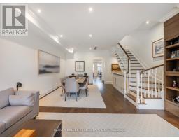 2460a Bayview Avenue, Toronto, ON M2L0A3 Photo 14