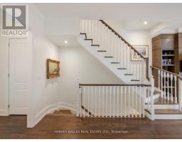 2460a Bayview Avenue, Toronto, ON M2L0A3 Photo 34