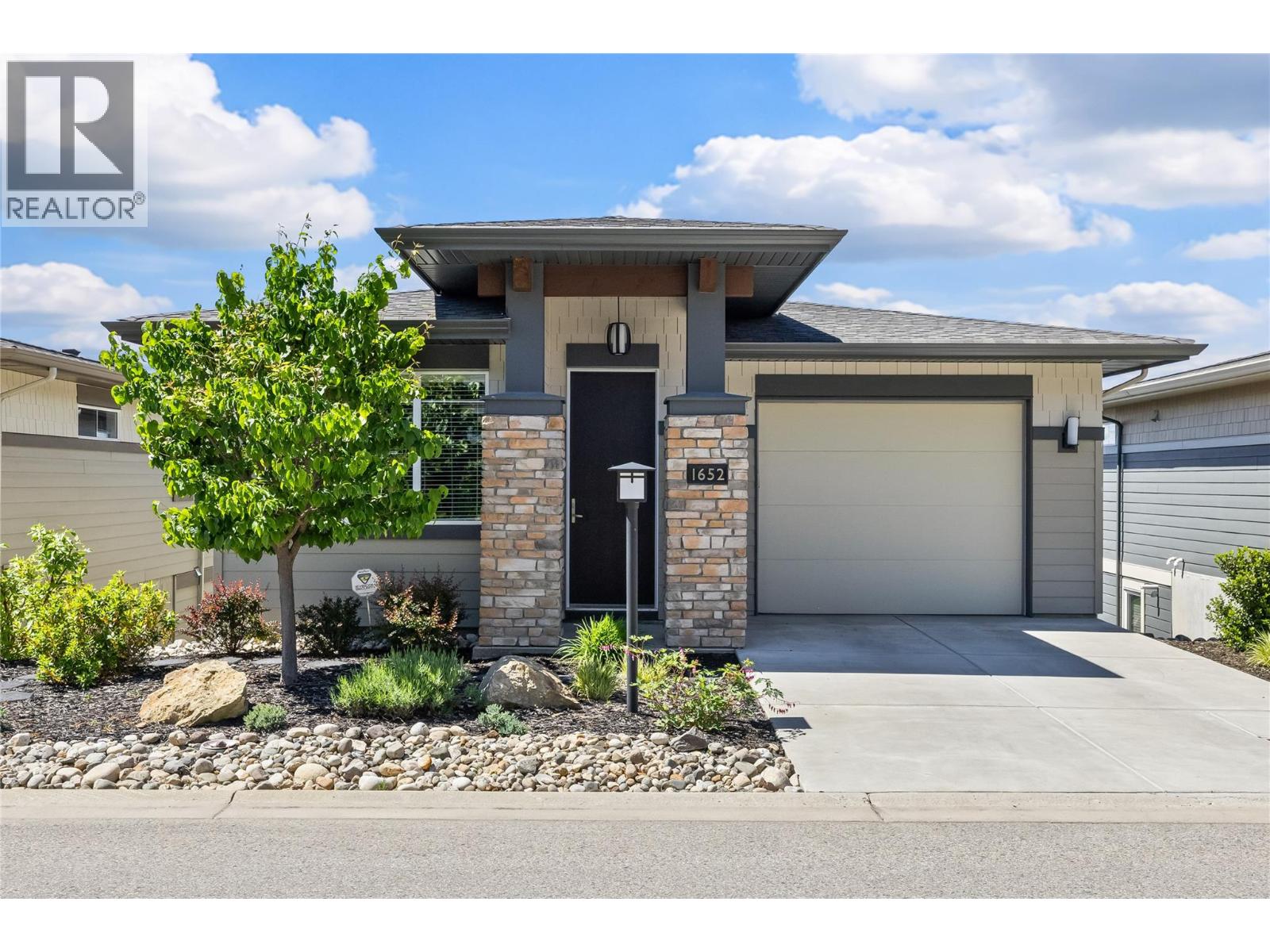 1652 Tower Ranch Drive, Kelowna