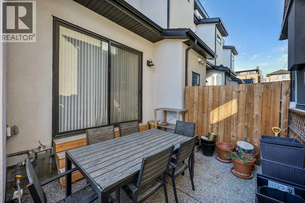 4929 20 Street SW - 43
