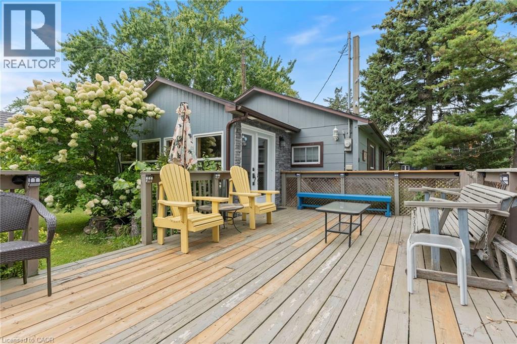 10 RIDGEWOOD DRIVE, Turkey Point, Ontario, N0E1W0 — Photo 2