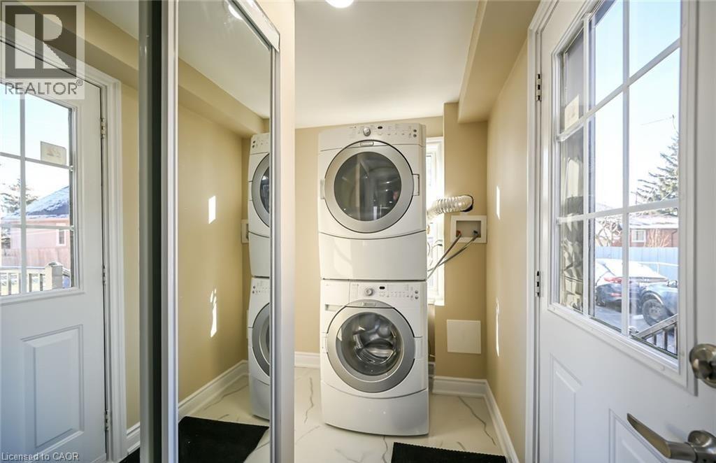 1210 DUNSMURE Road Unit# Upper, Hamilton, Ontario, L8H1L4 — Photo 11