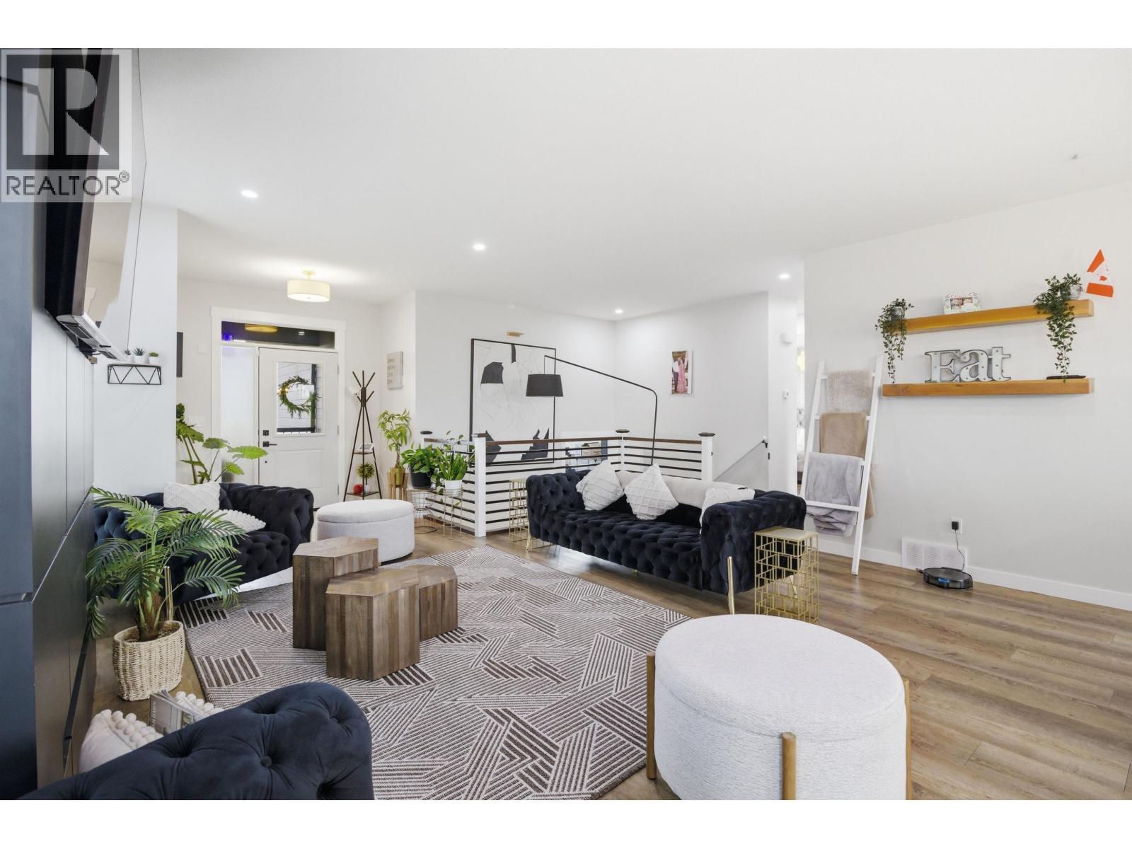 11719 105A STREET - 4