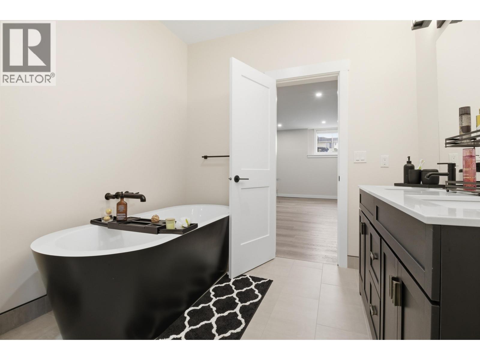 11719 105A STREET - 20