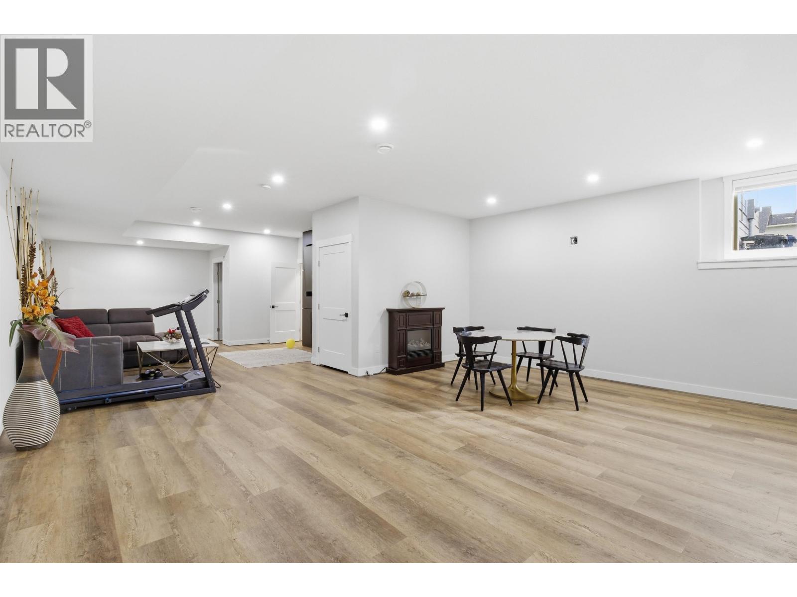11719 105A STREET - 24