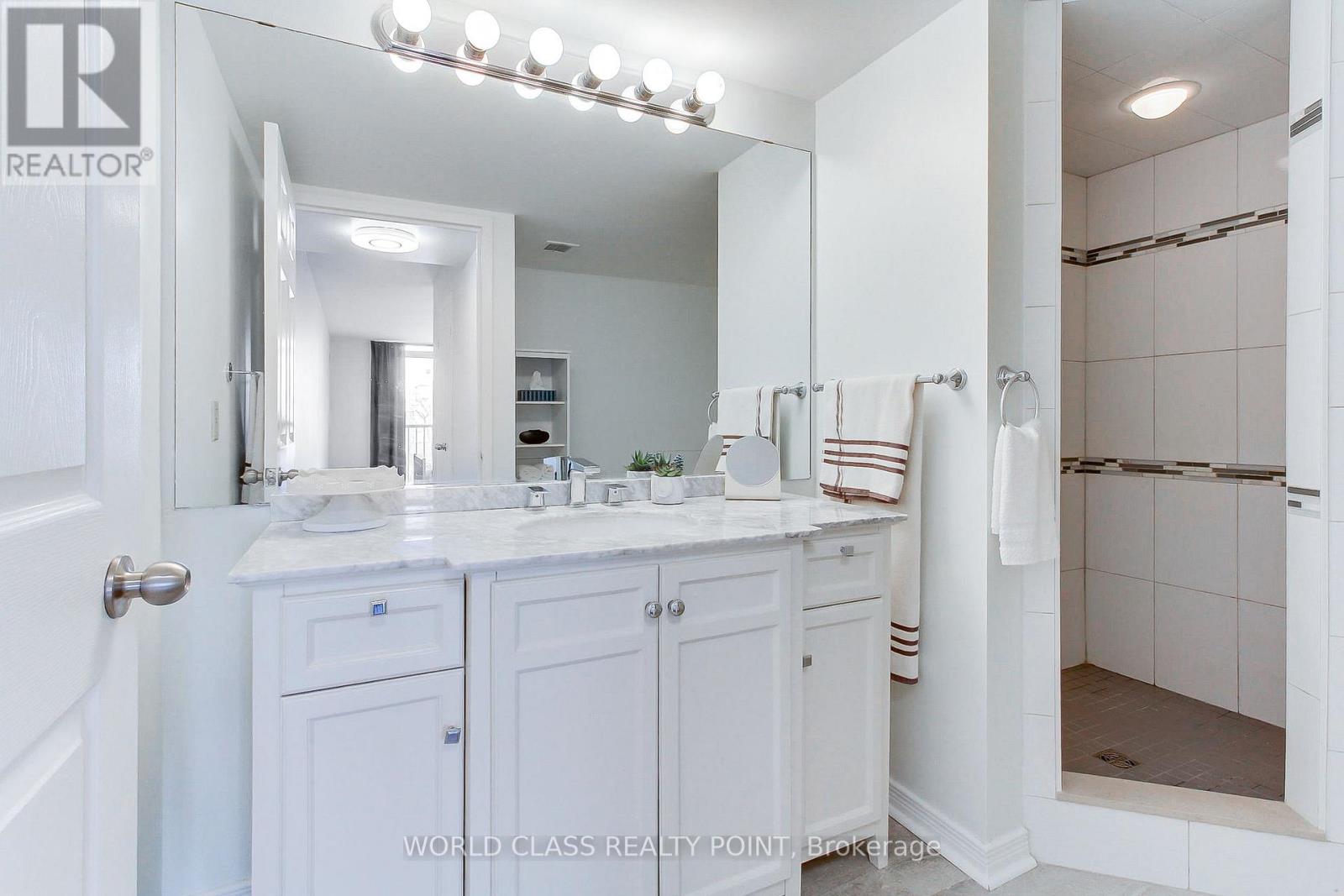 #207 75 ELLEN STREET - 15